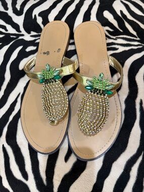 Nicole Gold Rhinestone Pineapple Embellished Women’s Sandals Size 10